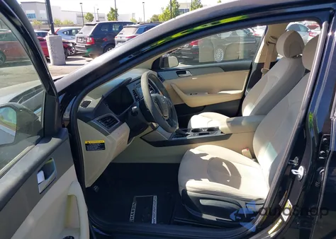 2015 Hyundai Sonata Se из США, поврежденный, VIN 5NPE24AF9FH256434